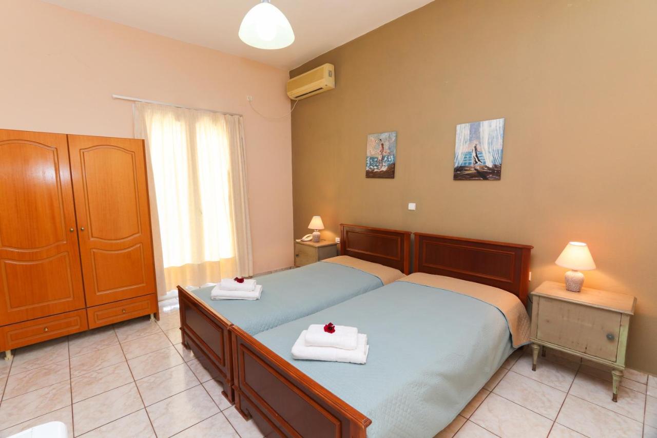 Angela Hotel Лутра Едипсу Екстериор снимка