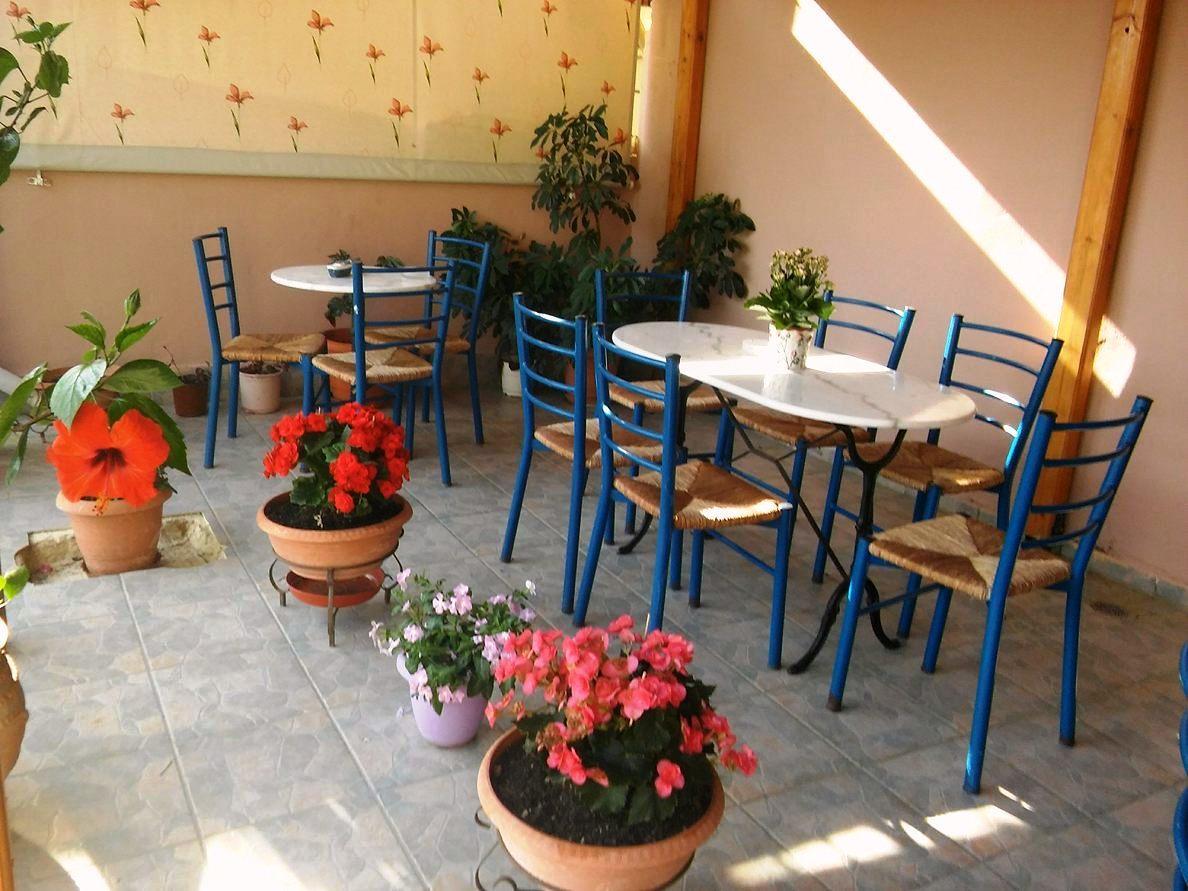 Angela Hotel Лутра Едипсу Екстериор снимка